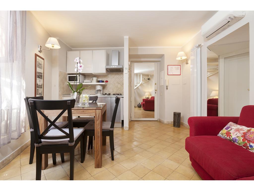 Apartment Via Giulia Rome Extérieur photo