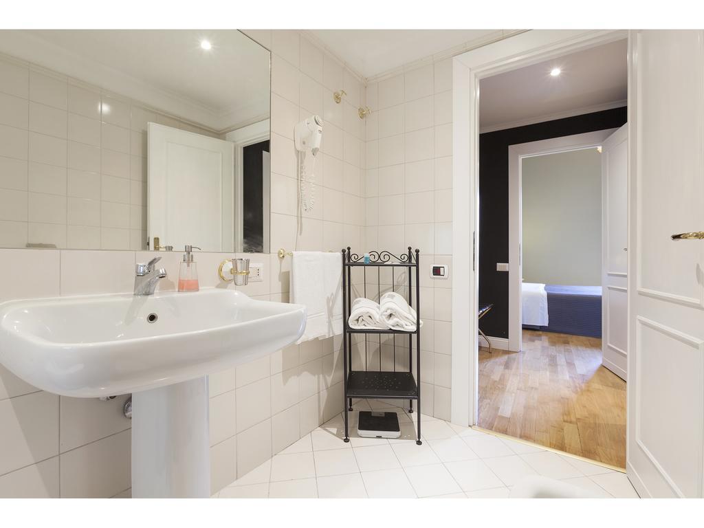 Apartment Via Giulia Rome Extérieur photo